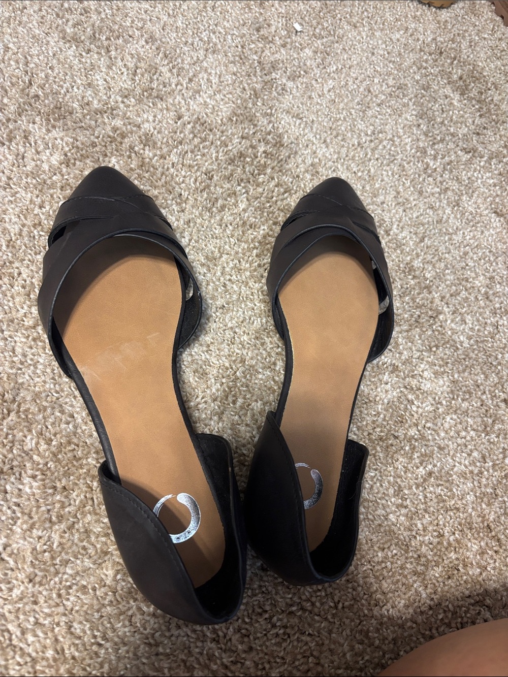 Women’s Black Pointed D’Orsay Flats with Cross Strap